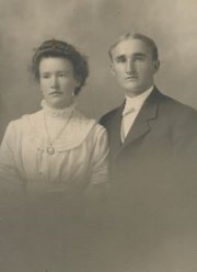 El Lena and E.g. Henley